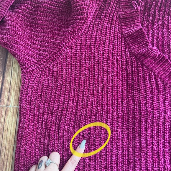 Siren Lily Women Long Sleeve V-Neck Ripped Pullover Cable Knit Sweater Size 3X - Picture 8 of 8